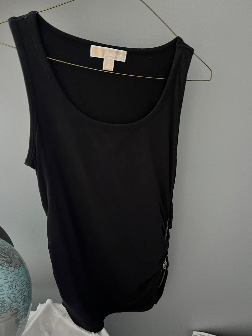 MICHAEL Michael Kors Black Scoop Neck Sleeveless Tank